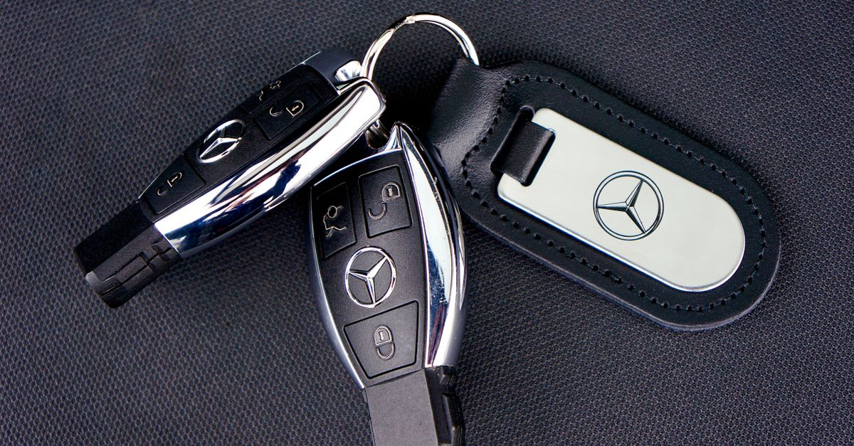BMW car key fob — Bayside Locksmith Queens