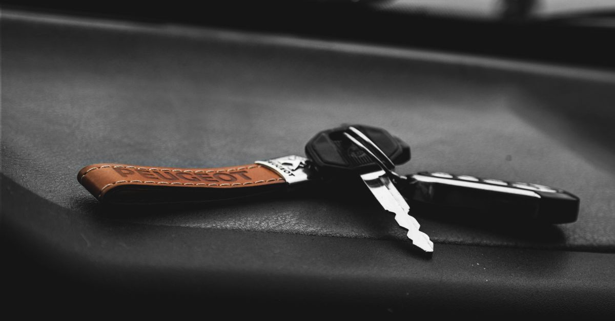 Chevrolet car key fob — Bayside Locksmith Queens