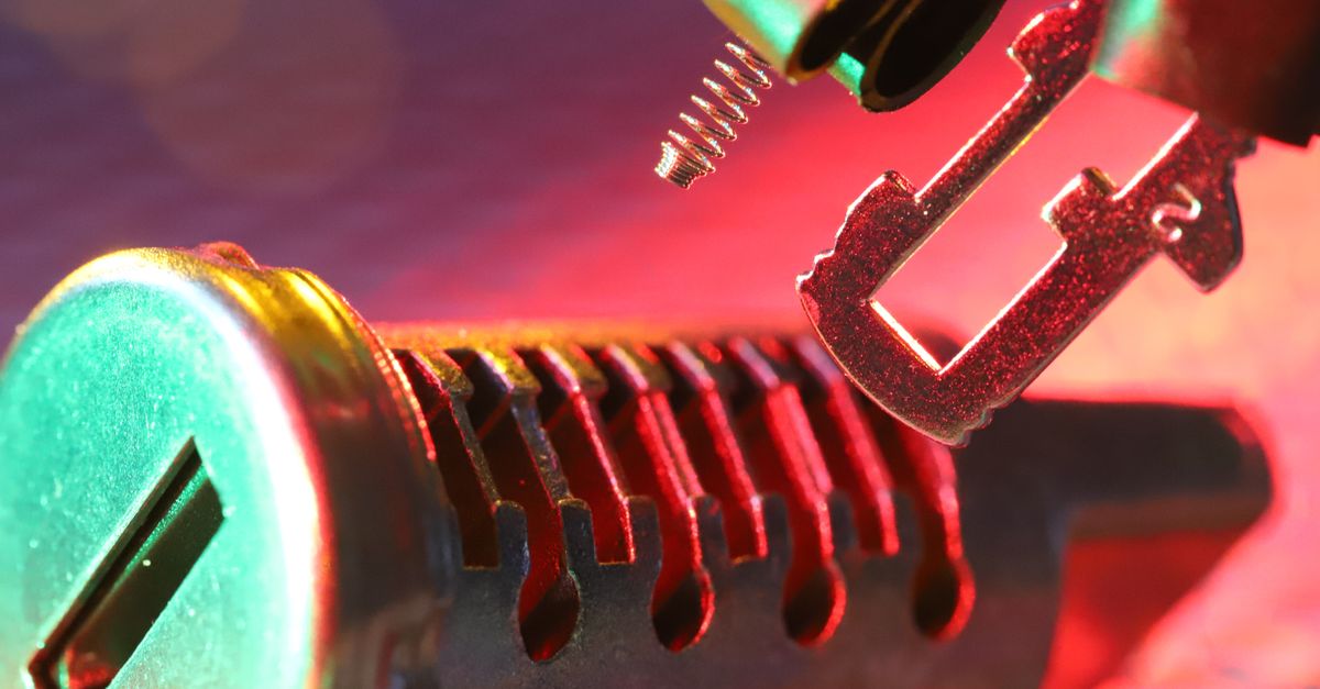 What Goes Into a Modern Car Key Replacement — Bayside Locksmith Queens