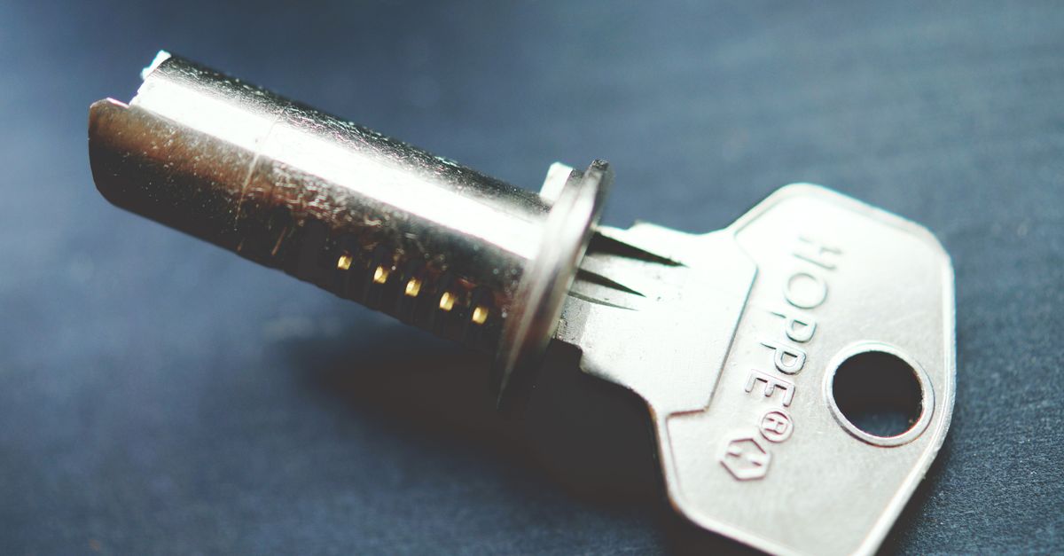 Why Ignition Cylinders Wear Out — and When It Becomes a Real Problem — Bayside Locksmith Queens